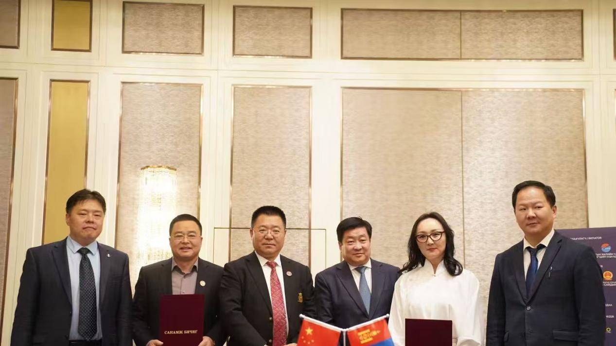 全国羊绒人沸腾了！刚刚，中国羊绒巨头突然宣布！！