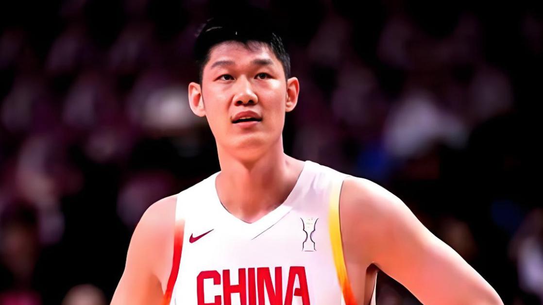 输韩国4分！苏群中肯点评，指出了中国男篮输球的主要原因