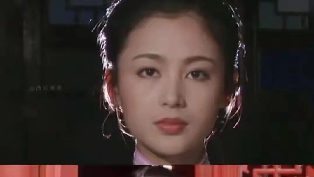 迪丽热巴和京圈太子陈飞宇的吻戏，嘴对嘴尺度太大，网友：没眼看