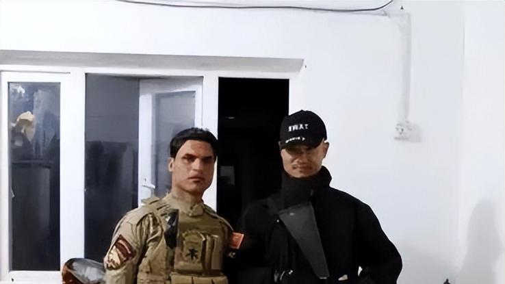 从社会痞子到战地雇佣兵，甘心穿上防弹衣，为了四百万搏命伊拉克