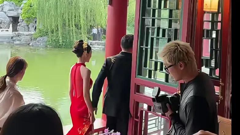 汪小菲婚礼结束了！张兰随100万礼金，岳父陪嫁两套房和一辆劳斯莱斯