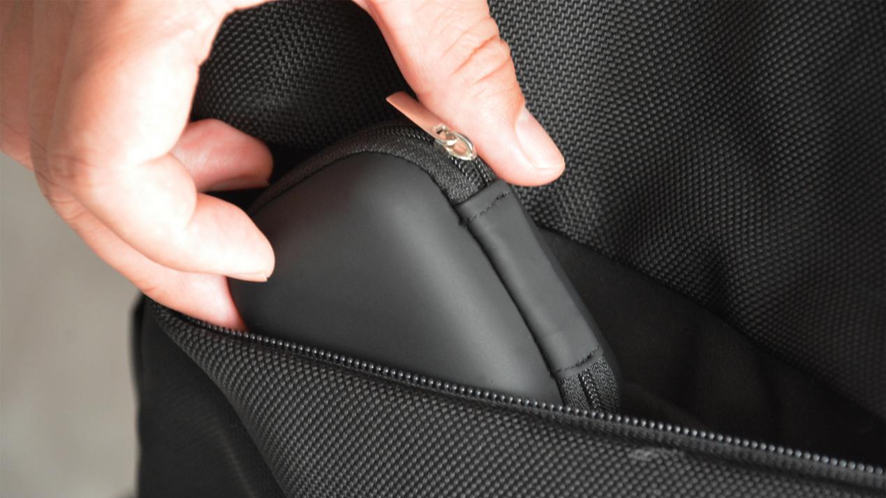 千元内性能王炸！迷你五刀头+23000高转速，未野往复式mini剃须刀测评