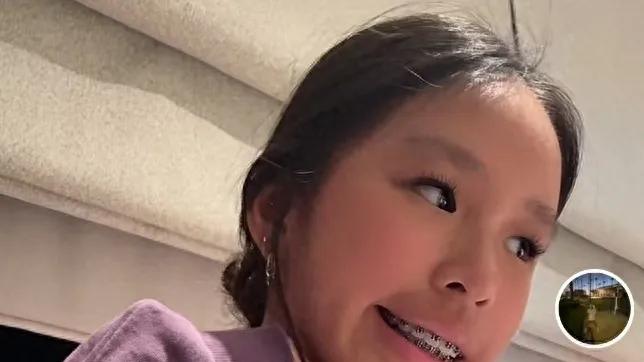 张庭15岁女儿变化大！妆容精致皮肤黝黑，网友直呼成熟像20多岁，林家菱：我32了