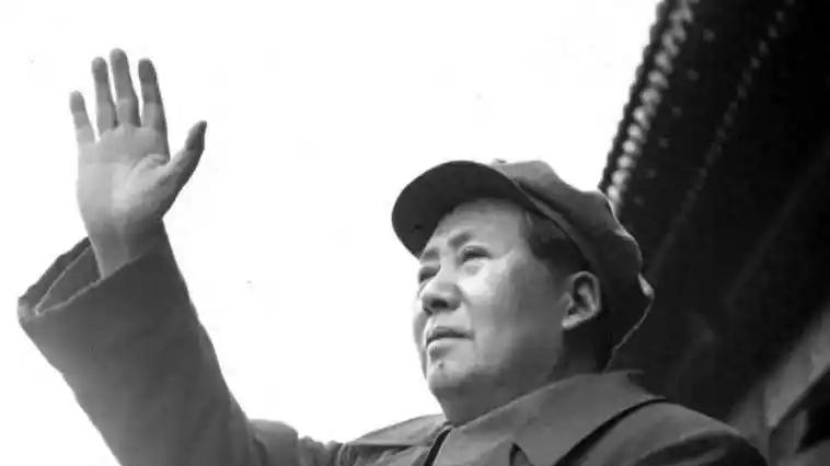 战略博弈的惊世手笔：毛泽东如何用纸老虎理论破局朝鲜战争？