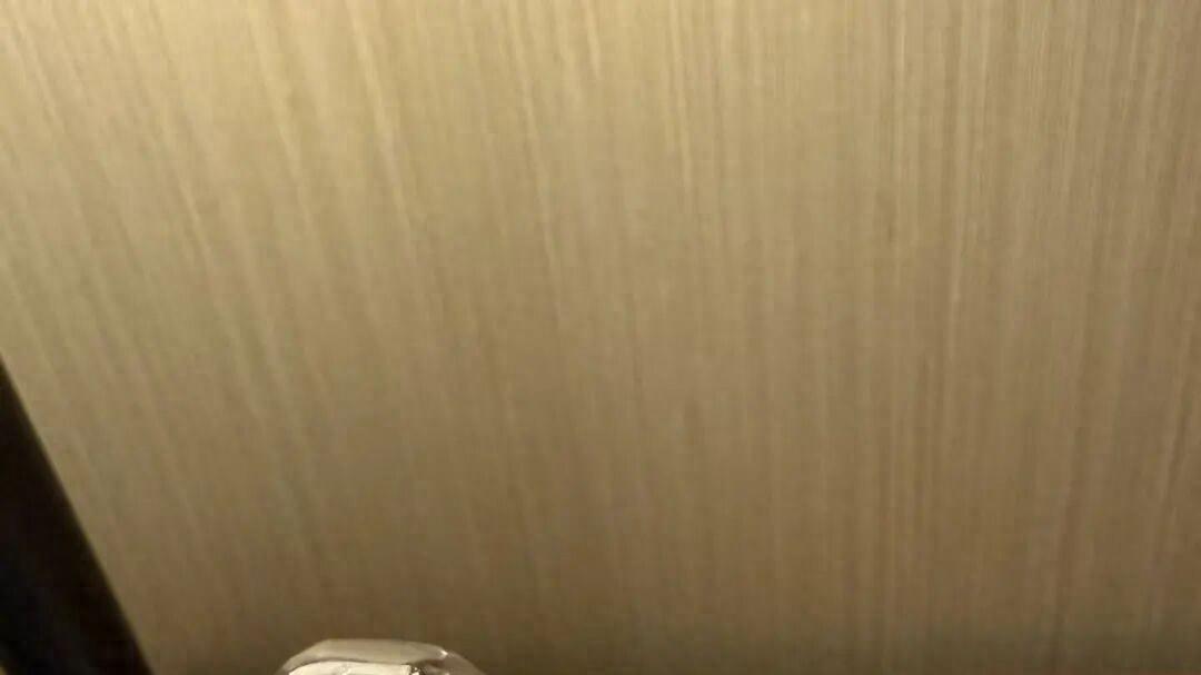 针孔矿泉水，谁动了我的水