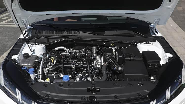 国民家轿的实力车型，配1.5T，务实车主的热门选择