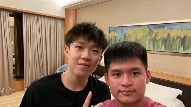 下一个王楚钦，国乒男队新主力浮出水面，集合全队之力力捧小石头