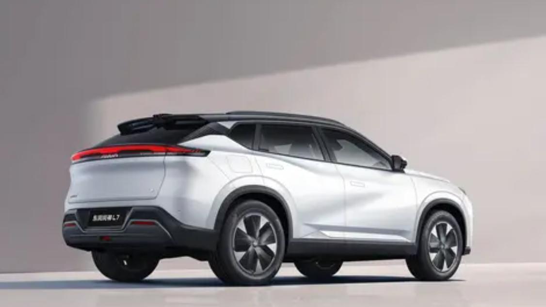 10万级唯一的纯电续航超200km，比宋Pro DM-i更香？