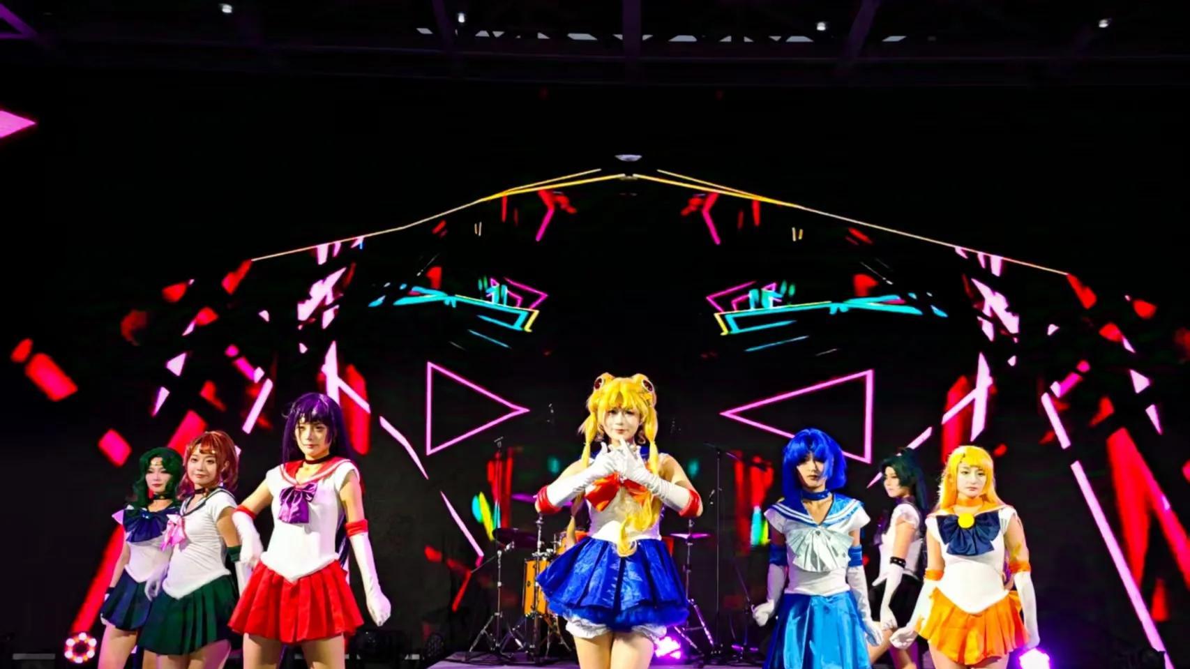 丝路欢乐世界音浪狂欢季！九国盲盒、泼水电音，西安人今夏燃炸了