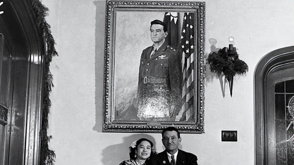 她奋斗异国，结婚10年，守寡60年，孀居至93岁，坦言一生没白活