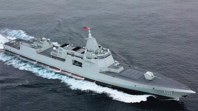 中国再曝新大驱！火力直逼055大驱，网友辣评：美国哭晕在厕所！