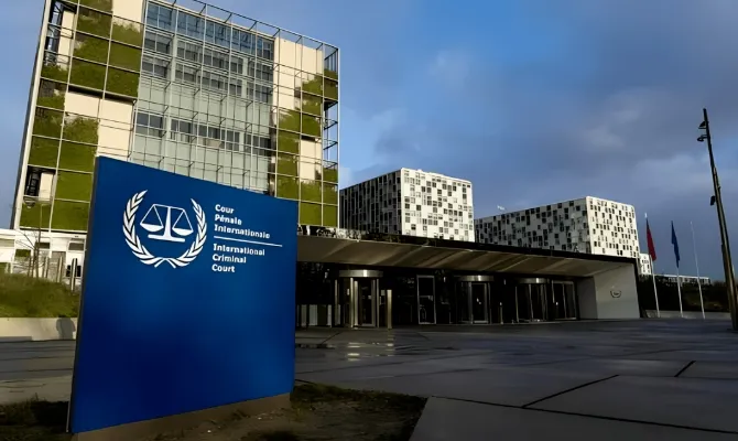 杜特尔特被捕当天，中方亮明了态度，送了一句话，给国际刑事法院