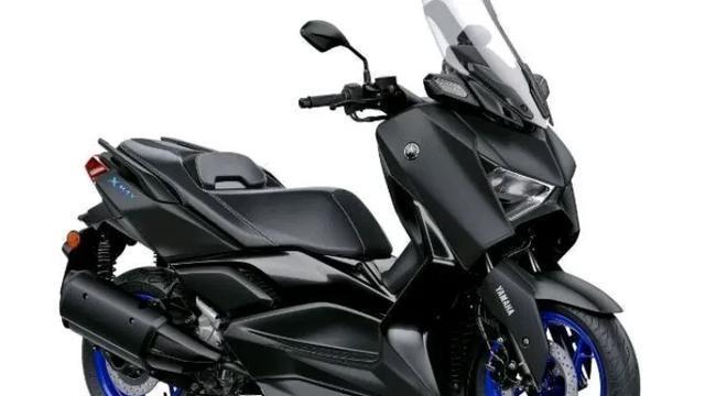 雅马哈XMAX300车主实测，油耗低至3升，通勤代步新选择