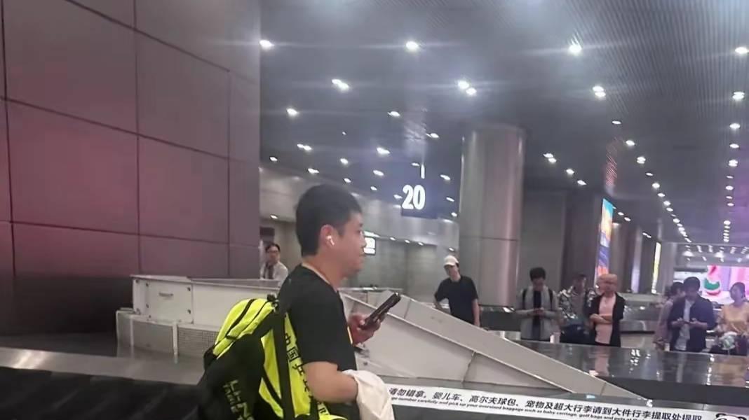 国乒放假！孙颖莎邱贻可纷纷归家过端午，马龙落地成都参加活动