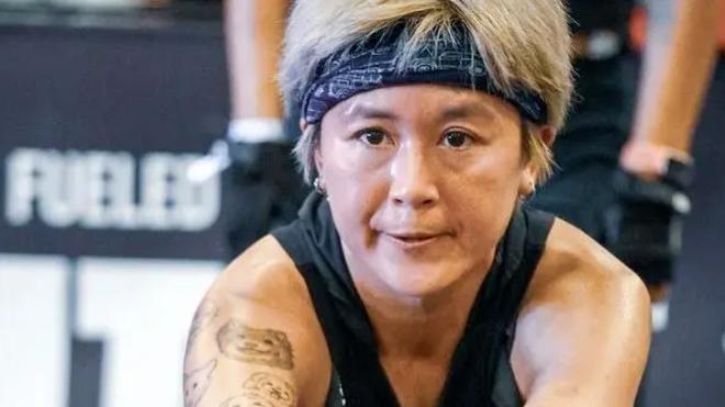 昔日“小龙女”今何在？事业巅峰坠落后，她选择怎样的新生？