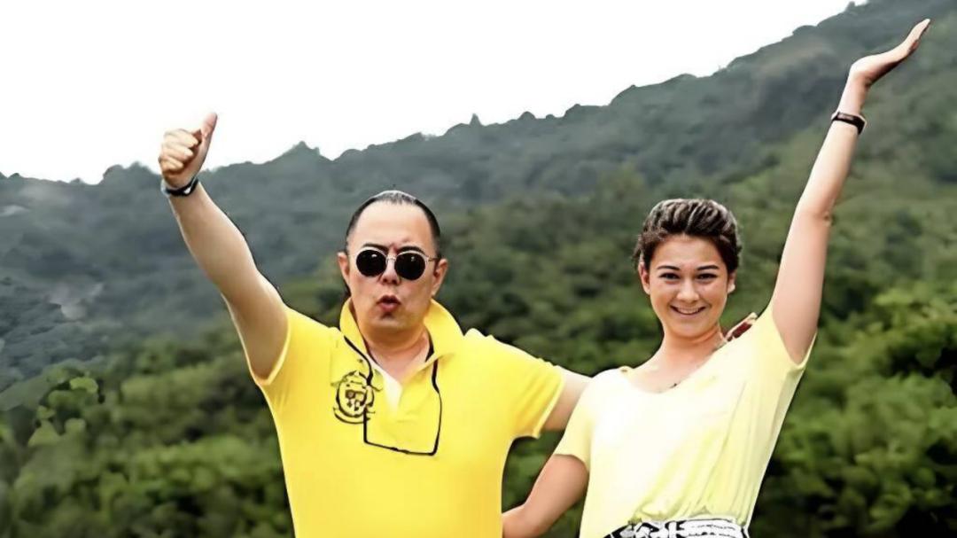 67岁张铁林混血女儿曝光，网友：美到犯规，这才像格格！