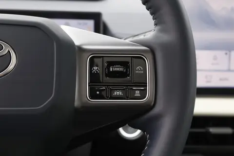 8.8英寸液晶仪表+15.6英寸中控屏，威兰达双擎四驱Max科技感升级