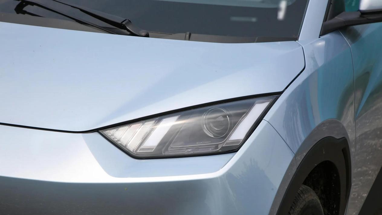 比亚迪真正厚道的车！一个月卖了56156辆，顶配才8万多，家用首选