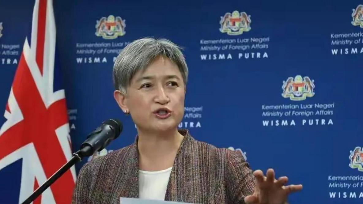 澳方收到中方通报，055大驱就地实弹演习，澳总理的反应出乎意料