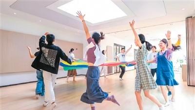 舞蹈治疗专业已于今年启动招生 跳舞何以疗愈身心？