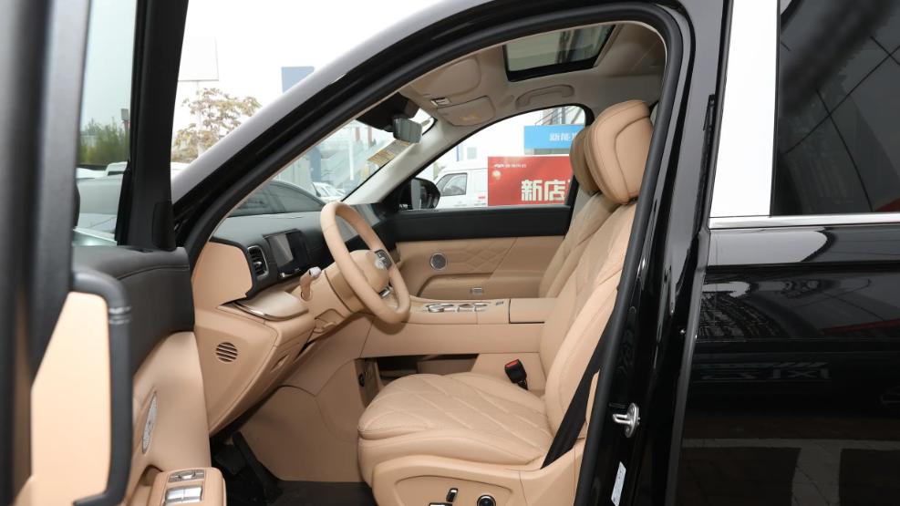 综合续航可达1400km，18.99万起售的风云T11，怎么样