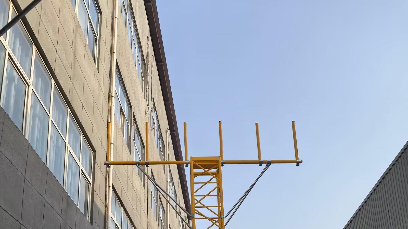 机场下滑天线易折杆 空管区易折易碎杆塔 多灯型玻璃纤维易碎杆