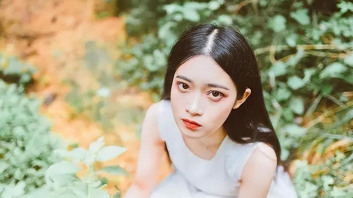 女生有这4个表现，八成对你有意思，你品你细品？