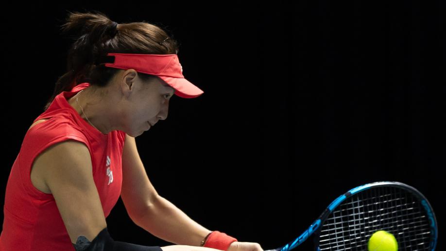 0-2失利，中国金花WTA1000迪拜站一轮游！巴多萨2-0收获开门红