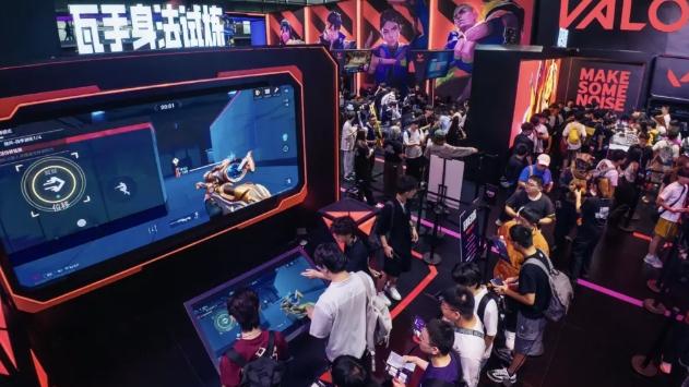 《无畏契约：源能行动》手游：6000 万人疯抢预约，这款射击手游要掀翻江湖？