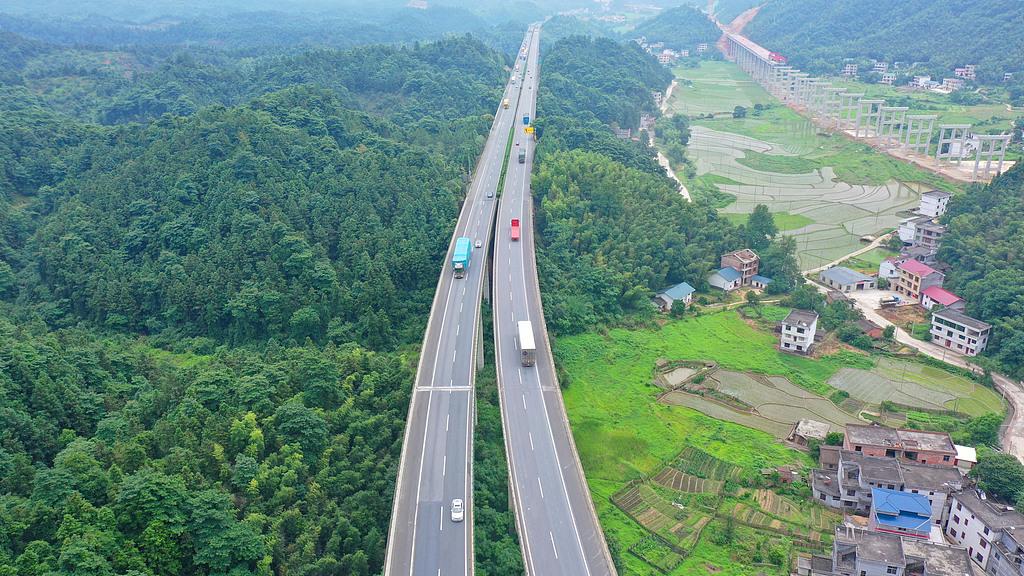 好消息：广西这三条高速公路正式开工建设！路线总长242.3公里