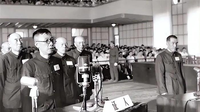 溥仪上户口成难事，只说了3个字就被叫停了，原因何在？
