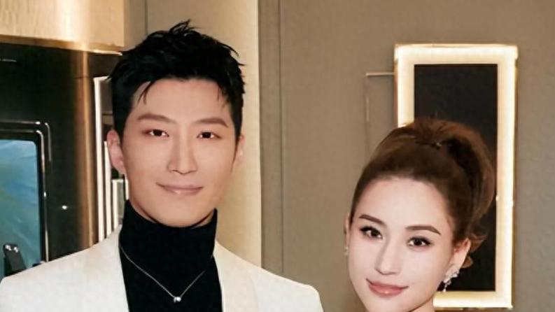 “最美千金”何超莲：婚后履传婚变，窦骁卡点为其庆生，在辟谣？