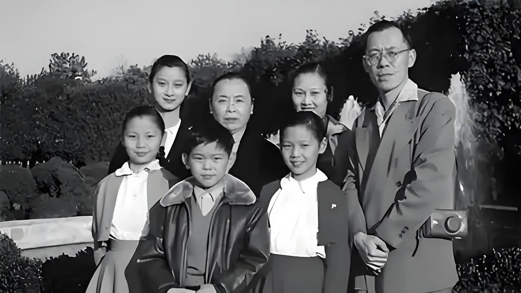 张粹文：徐志摩唯一儿媳，生下4个孩子，却被强势婆婆的赶去美国