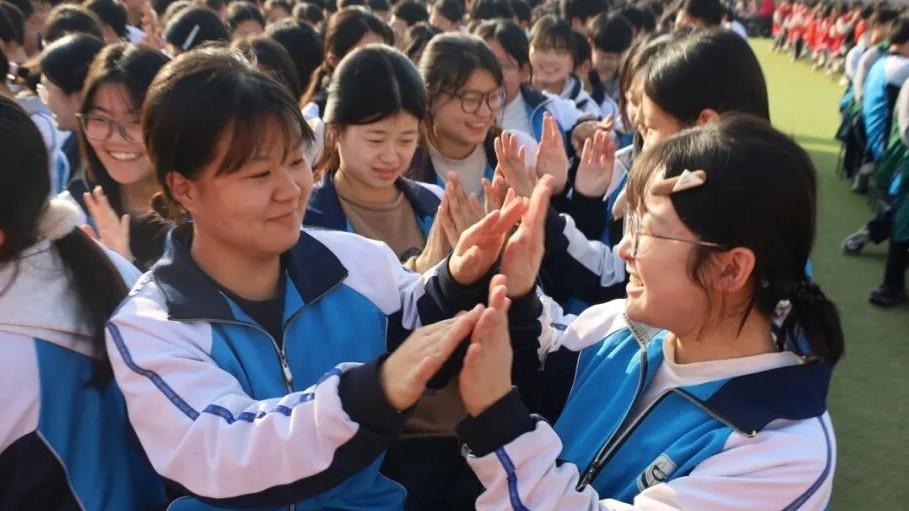 燃情 200 天，为梦而战，武邑二中这场励志演讲点燃学子逐梦激情