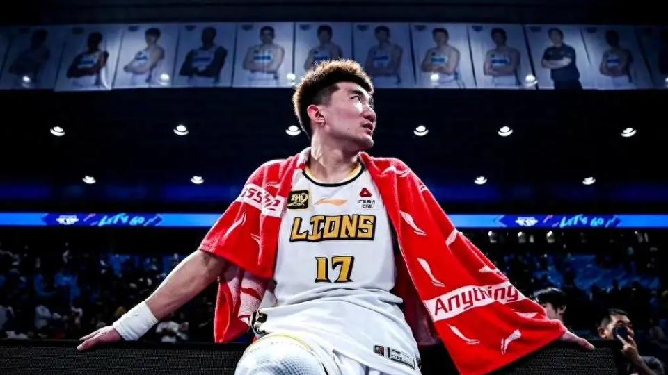 广厦狂胜首钢33分！6人上双！林秉圣22分5断，布朗22分胡金秋15分