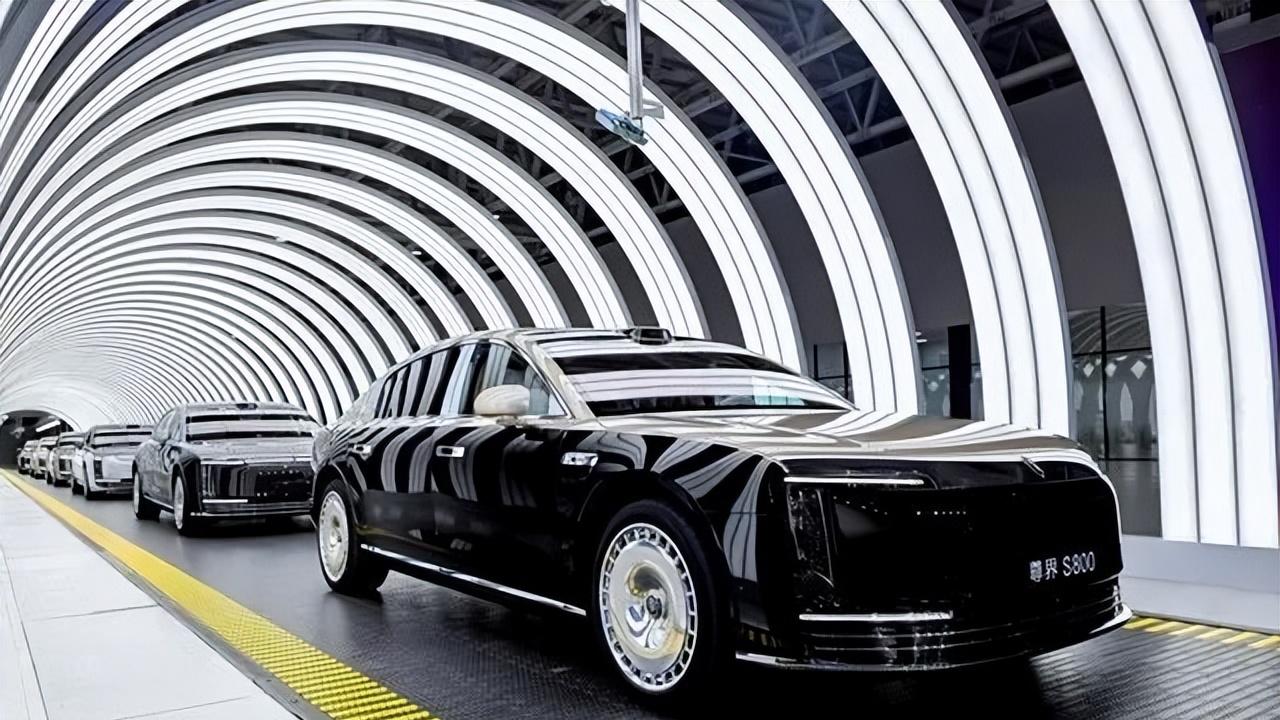 中国汽车的破局时刻！尊界S800第10000台量产车下线