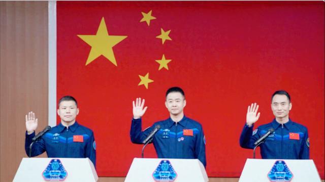神舟二十号发射升空！美国封锁失败，外国航天员要来中国空间站！