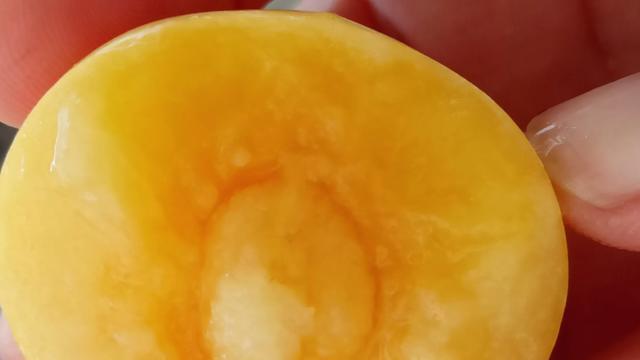 今年硬是把人参果吃习惯了，终于明白他们为啥那么喜欢这种水果了