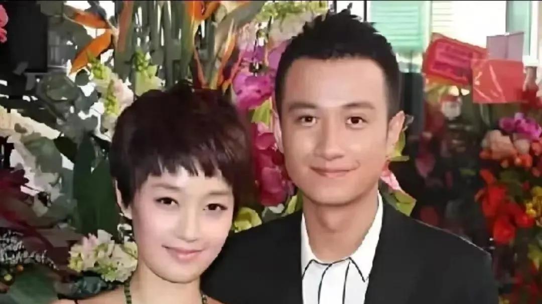 文章和女友逛街被偶遇！周一见11年了，马伊琍赢得彻底，姚笛最惨