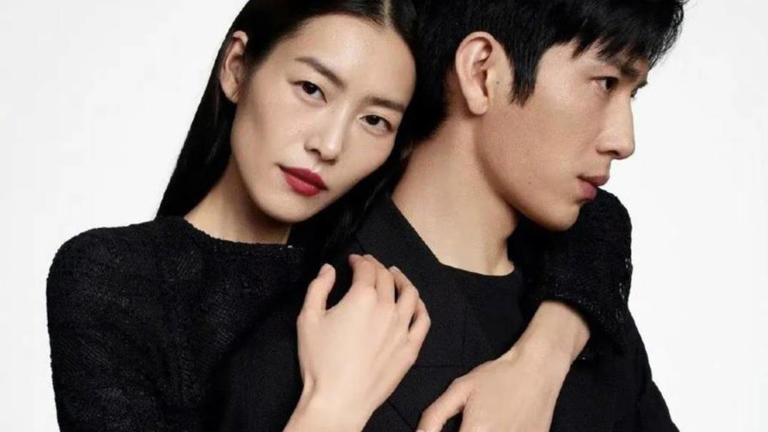 中秋夜刘雯井柏然合体送祝福，网友直呼顶级甜度爆表