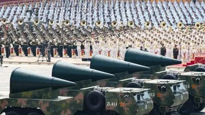 沁园春·九三阅兵有感