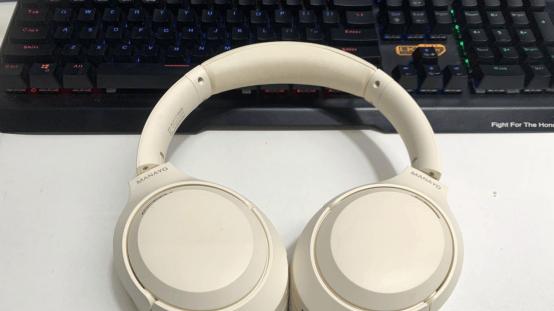 2025头戴式耳机推荐，头戴式耳机哪个品牌好？深度解析年度前十名畅销头戴式耳机！