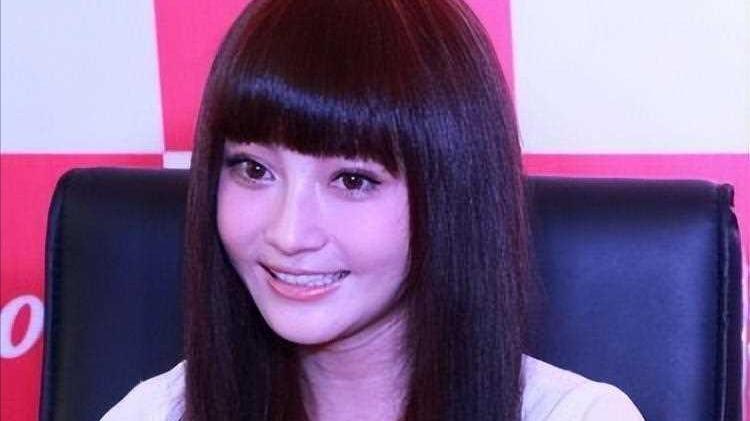 从新《红楼梦》的王熙凤到《裸婚时代》的童佳倩，姚笛的星途并非顺遂