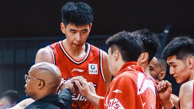 郭艾伦缺阵广州主场稳稳拿下吉林