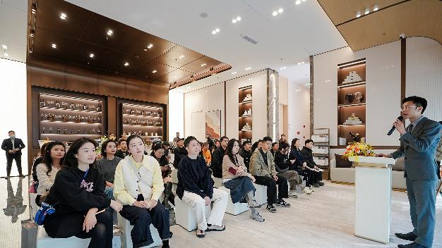 光华壹号·兴悦府｜青羊久候，传奇登场，以跃境臻品耀领主城改善