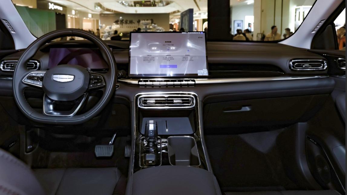 历经16载 经典传承再进化 吉利第五代帝豪在西安正式上市