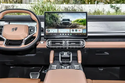 15 万级硬派 SUV 来了！2026 款捷途旅行者真的太懂国人需求