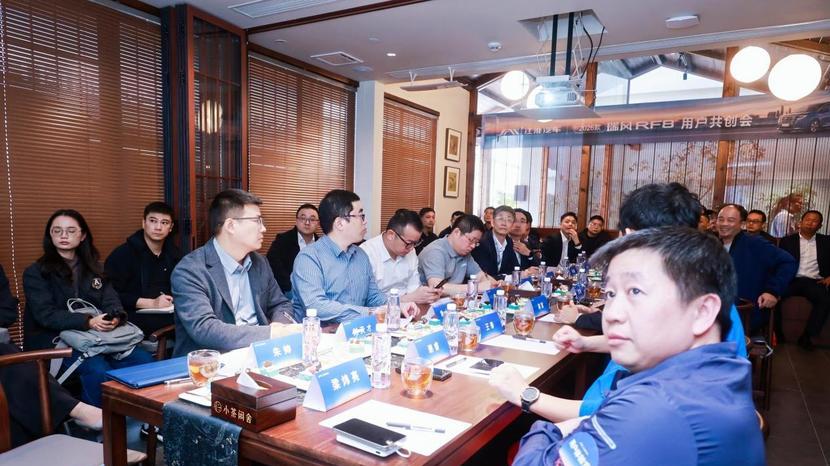 《以用户为航标：江汽集团在广州车展书写产业共创新篇章》