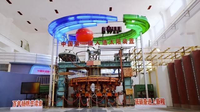 父亲是“叛国贼”，弟弟被迫自杀，家破人亡却给国人留下无尽财富