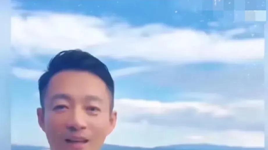 汪小菲台北生活近况



汪小菲又去台北了？这可是个大新闻！之前和前妻大S闹得沸
